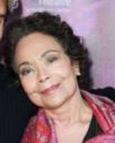 Arlene Martel Headshot