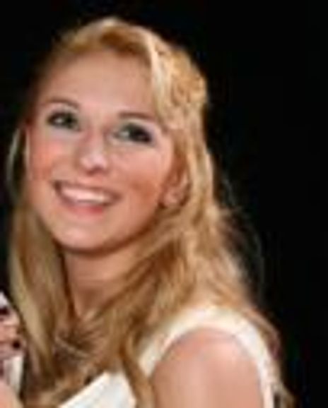 Nicole Campbell Headshot