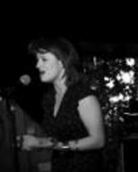 Tash Holway Headshot