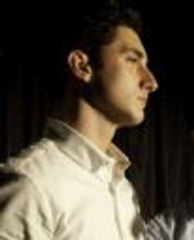 Gareth Andrews Headshot