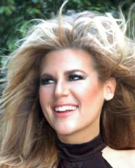 Carly Robyn Green Headshot