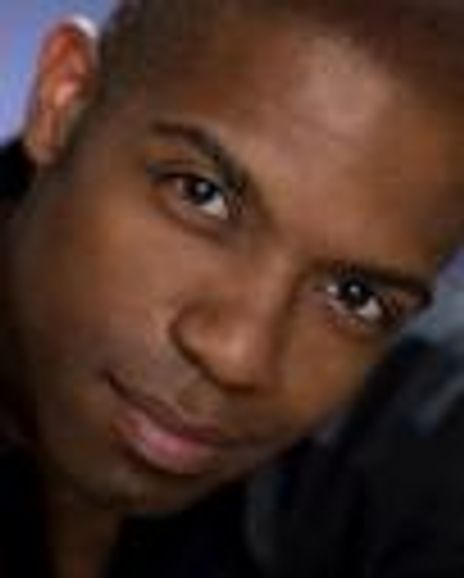 Anthony Wills Headshot