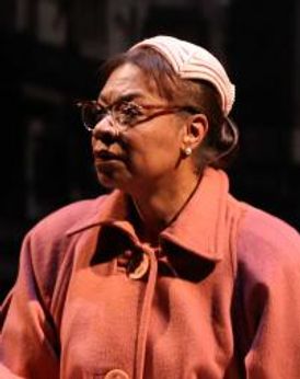 Cynthia Clarey Headshot