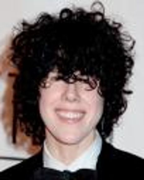 Laura Pergolizzi Headshot