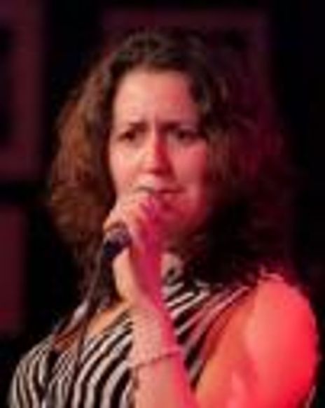 Miriam Waks Headshot