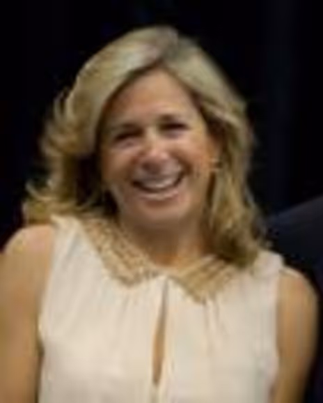 Leslie Lester Headshot