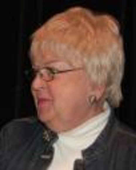 Karen Altman Headshot