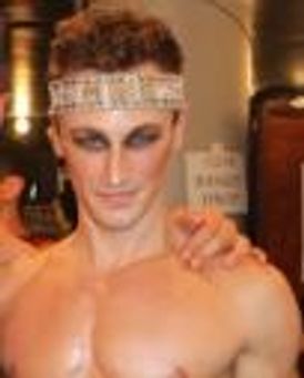 Nic Thompson Headshot