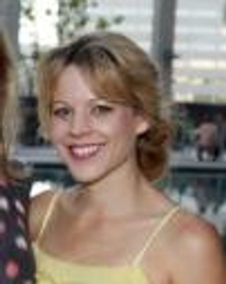 Robin Hines Headshot