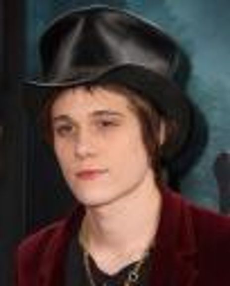 Tyler Bryant Headshot