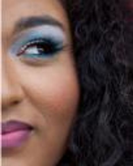 Piper Jones Headshot