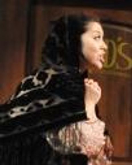 Ixchel Lopez Headshot