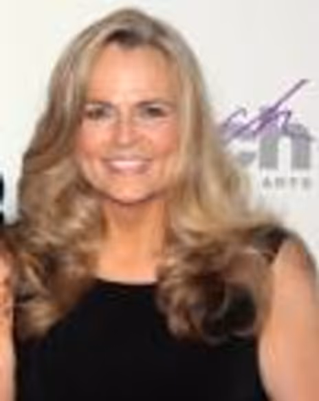Deborah Pluta Headshot