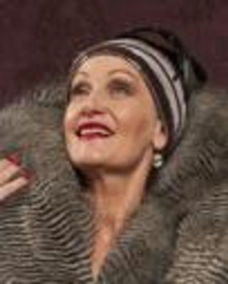 Maureen Andrew Headshot