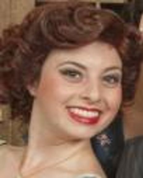 Lucinda Barratt Headshot