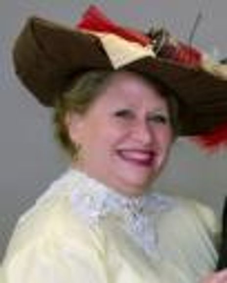 Janica Carpenter Headshot