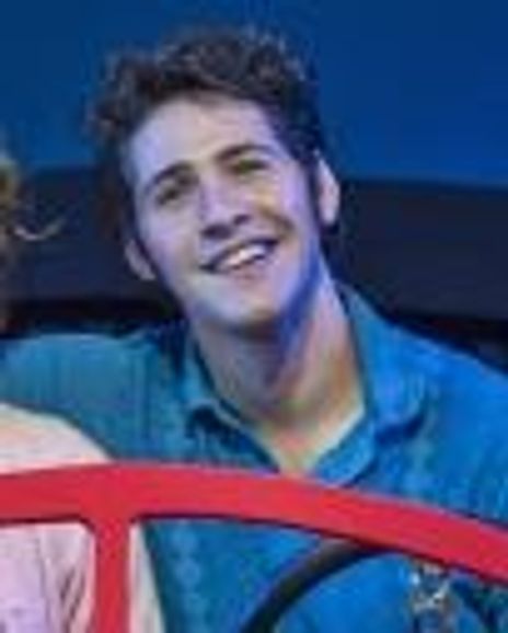 Dylan Schartz-Wallach Headshot