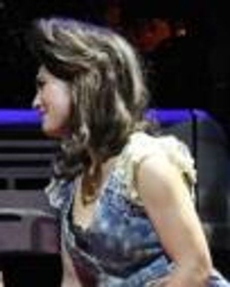 Vina Morales Headshot