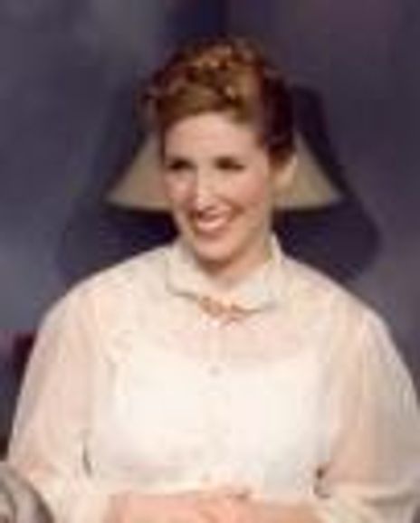 Molly Coyne Headshot