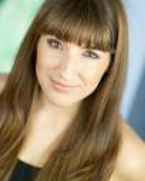 Leah Monzillo Headshot