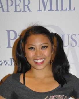Alexzandra Sarmiento Headshot