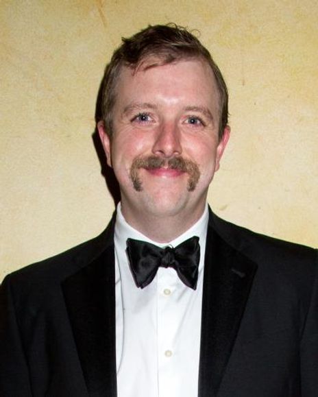 Dewey Caddell Headshot