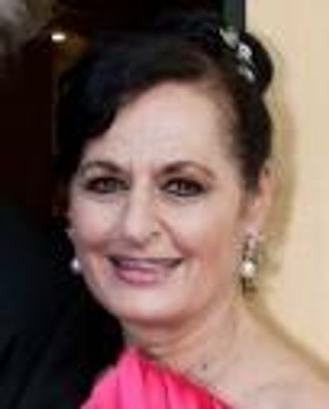 Veronica Tennant Headshot