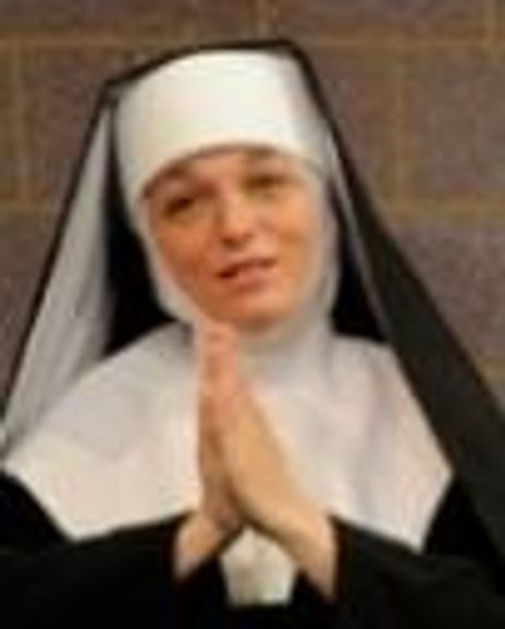 Jennifer Armstrong Headshot