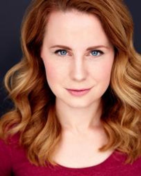 Erica Spyres Headshot