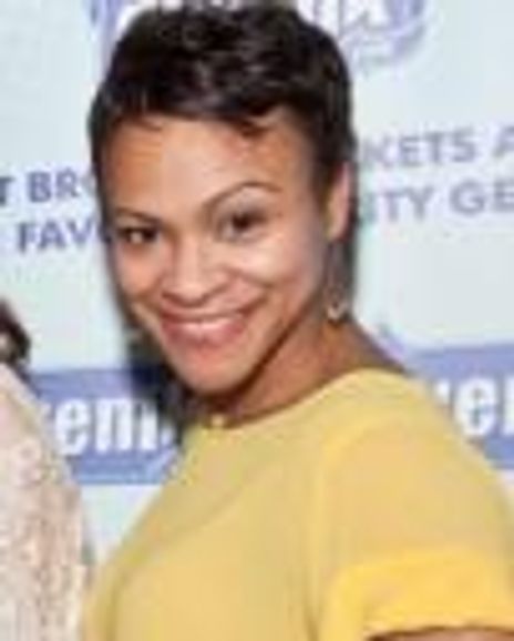 Carly Hughs Headshot