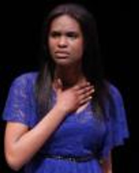 Christie Owens Headshot