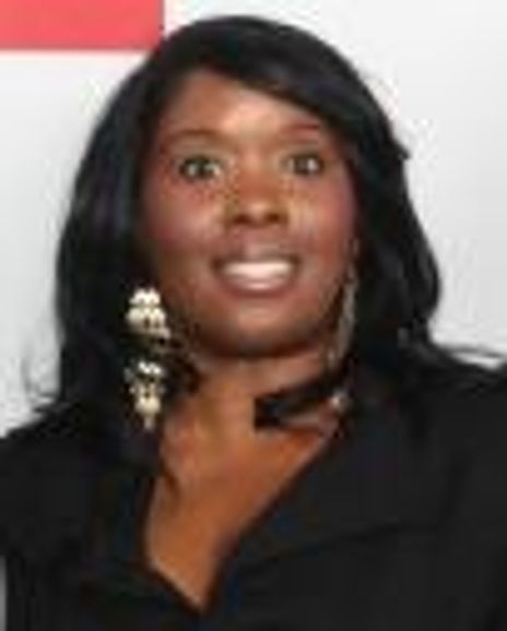 Tenisha Jackson Headshot