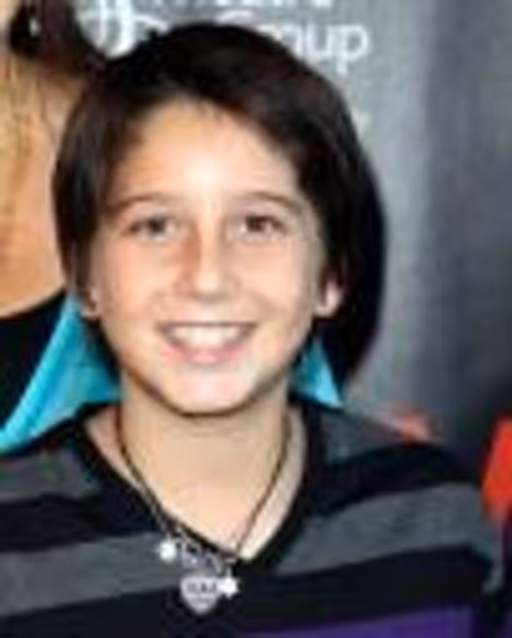 Milo Manheim Headshot