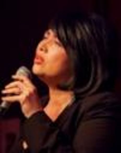 Lisa Miller Headshot