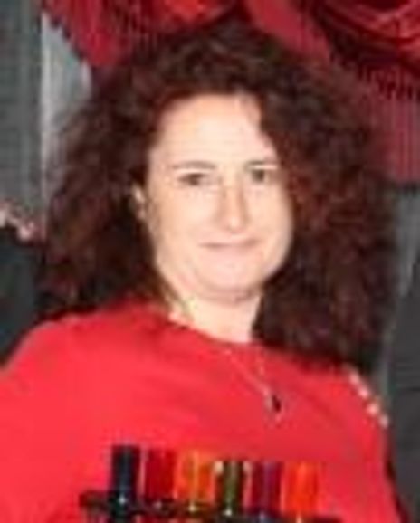 Julie Saltman Headshot