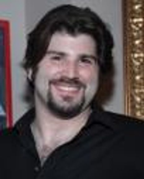 Alex Pearlman Headshot