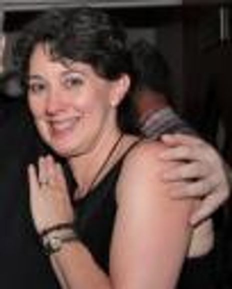 Donna Lynn Hilton Headshot