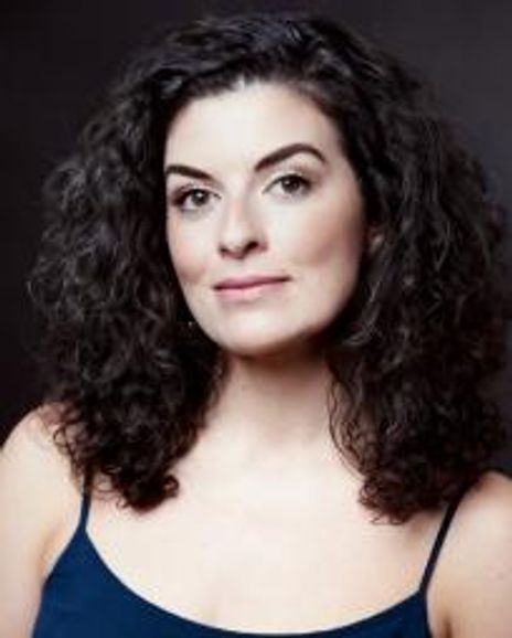 Kelsey Denae Headshot