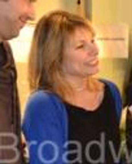 Laura Castrillón Headshot