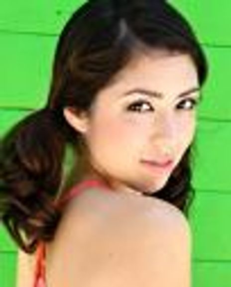 Reesa Ishiyama Headshot