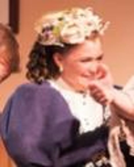 Leslie Reese Headshot