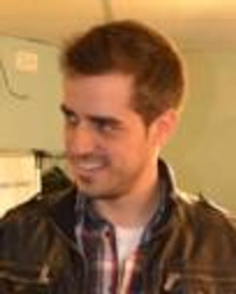 Javier Fernandez Headshot