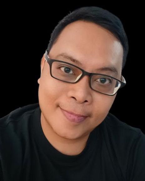 Oliver Oliveros Headshot
