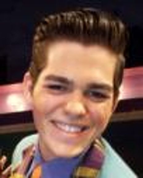 Taylor Rivera Headshot