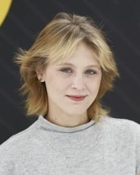 Emma Sue Harris Headshot