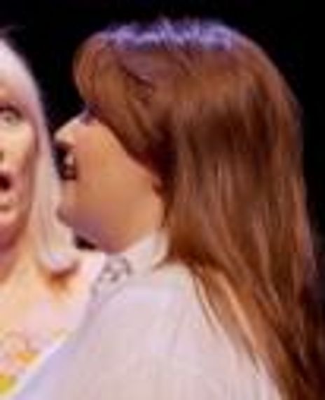 Vicky Wyman Headshot