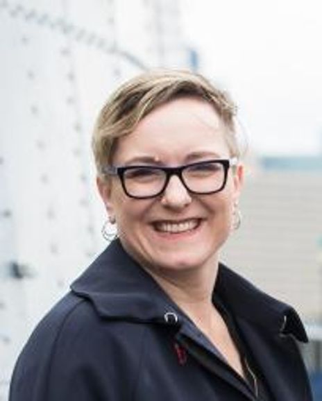 Valerie Rachelle Headshot