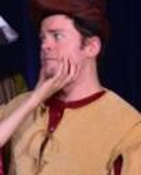 Jonathan Perry Headshot