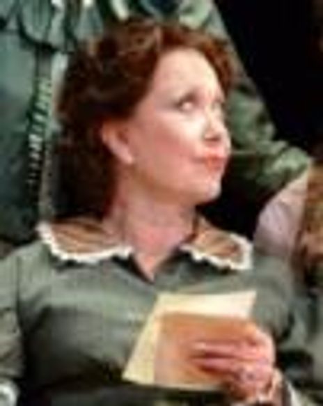 Julie Woods-Robinson Headshot