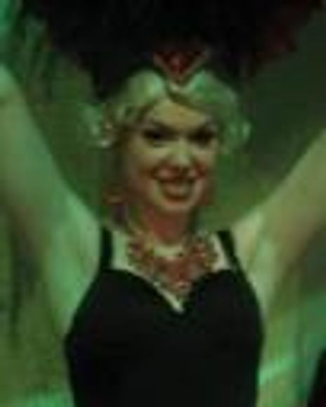 Stephanie Wohar Headshot